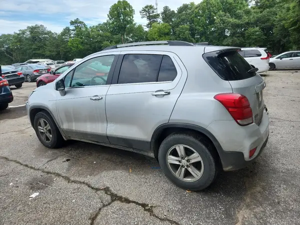KL7CJLSB8KB784412 2019 CHEVROLET TRAX - Image 2