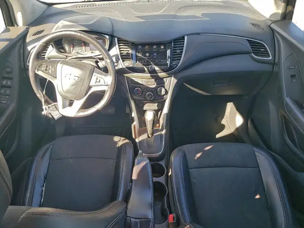 KL7CJLSB8KB856855 2019 CHEVROLET TRAX - Image 8