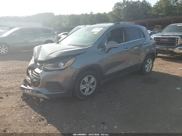 KL7CJLSB8KB868794 2019 CHEVROLET TRAX - Image 2