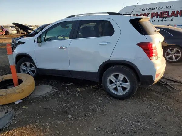 KL7CJLSB8KB914365 2019 CHEVROLET TRAX - Image 2