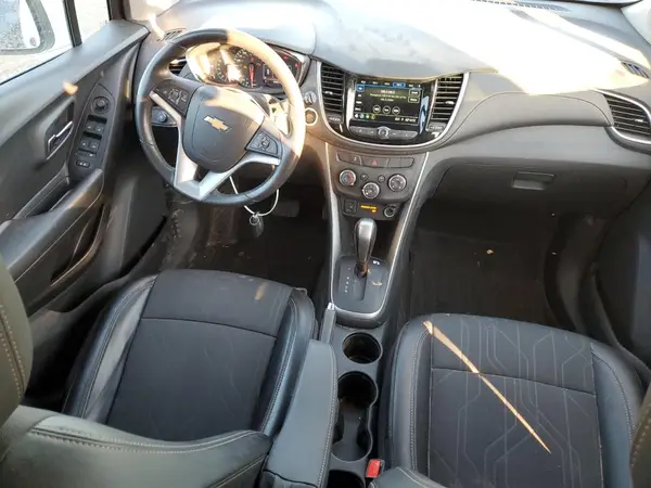 KL7CJLSB8KB914365 2019 CHEVROLET TRAX - Image 8