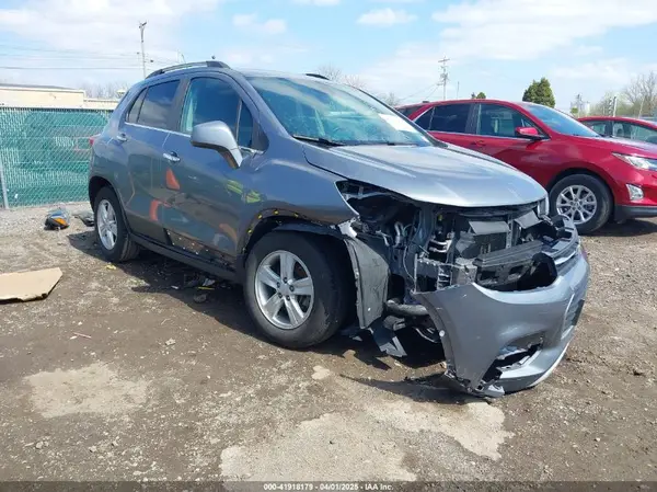 KL7CJLSB8KB930453 2019 CHEVROLET TRAX - Image 1