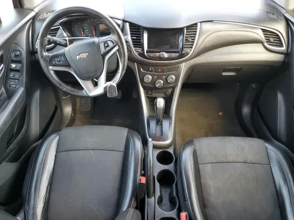 KL7CJLSB8KB931912 2019 CHEVROLET TRAX - Image 8