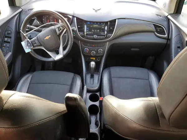 KL7CJLSB8KB934342 2019 CHEVROLET TRAX - Image 8