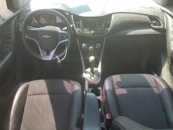 KL7CJLSB8KB941288 2019 CHEVROLET TRAX - Image 8