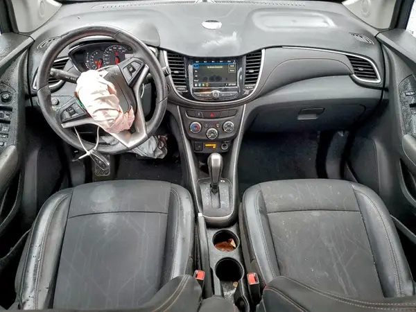 KL7CJLSB8KB948953 2019 CHEVROLET TRAX - Image 8