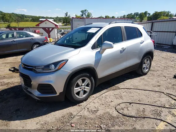 KL7CJLSB8KB954946 2019 CHEVROLET TRAX - Image 2