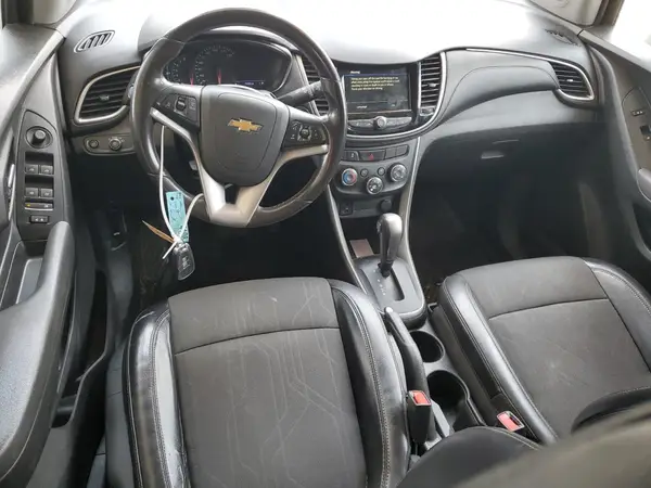 KL7CJLSB8KB961993 2019 CHEVROLET TRAX - Image 8