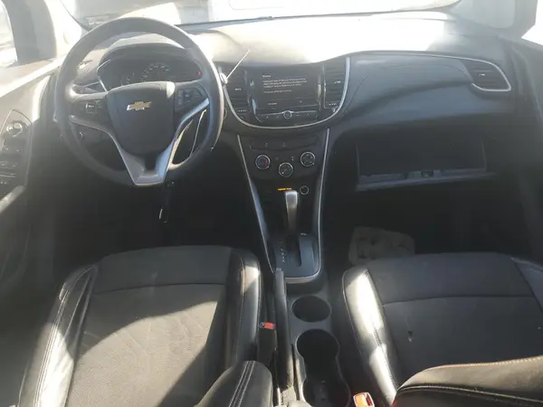 KL7CJLSB8LB086433 2020 CHEVROLET TRAX - Image 8
