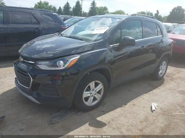 KL7CJLSB8LB313491 2020 CHEVROLET TRAX - Image 2