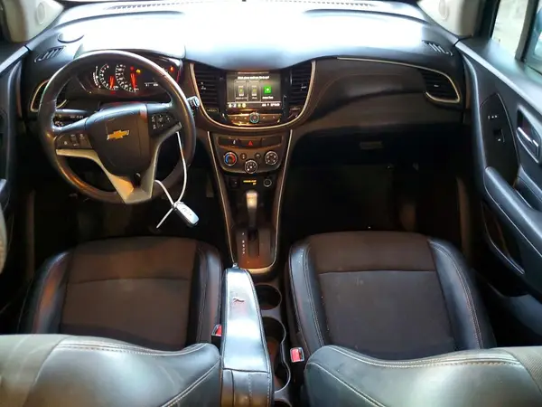 KL7CJLSB8LB330470 2020 CHEVROLET TRAX - Image 8