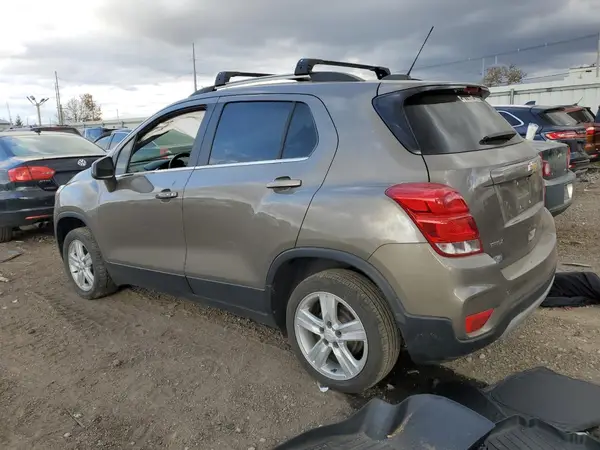 KL7CJLSB8LB334812 2020 CHEVROLET TRAX - Image 2