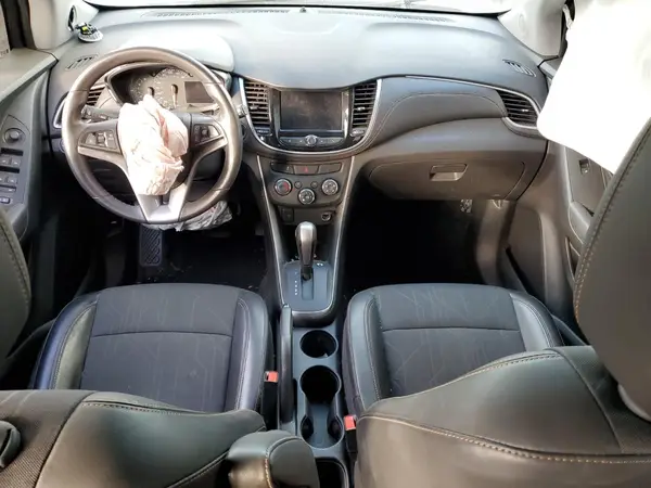 KL7CJLSB8LB334812 2020 CHEVROLET TRAX - Image 8