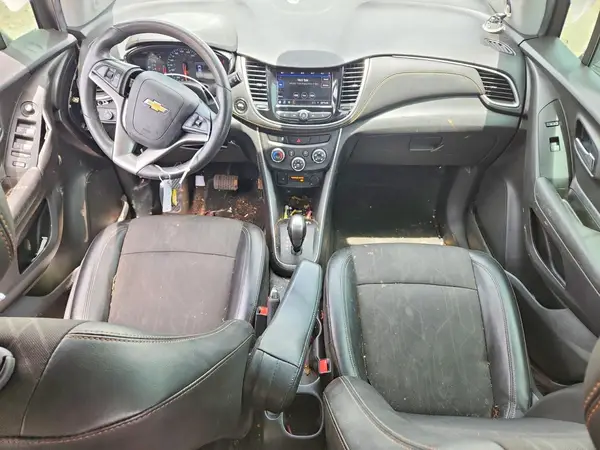 KL7CJLSB8LB335197 2020 CHEVROLET TRAX - Image 8