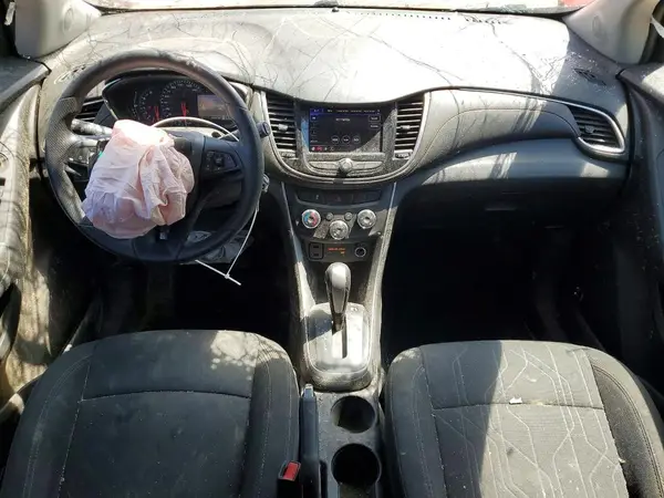 KL7CJLSB8LB336303 2020 CHEVROLET TRAX - Image 8