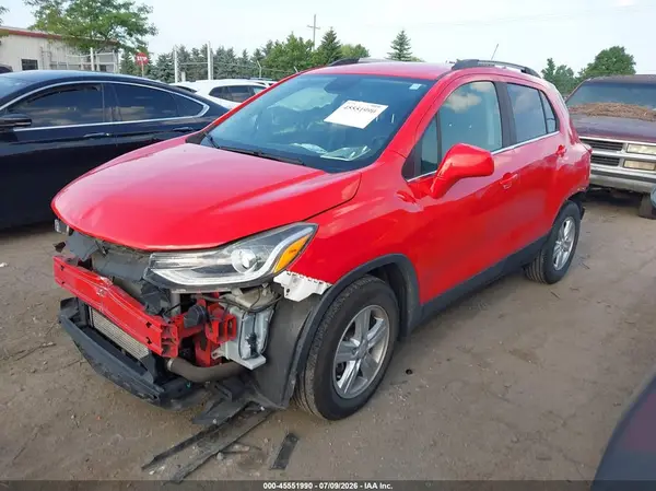 KL7CJLSB8LB348113 2020 CHEVROLET TRAX - Image 2
