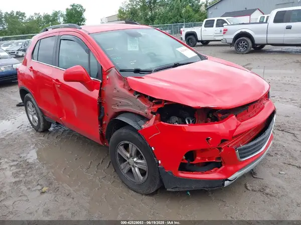 KL7CJLSB8LB348774 2020 CHEVROLET TRAX - Image 1