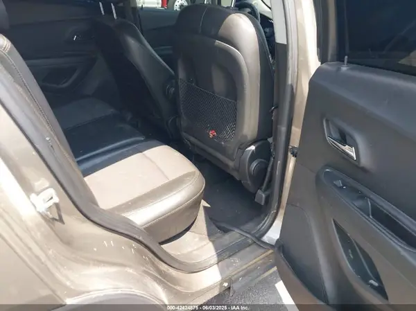 KL7CJLSB8MB313380 2021 CHEVROLET TRAX - Image 8