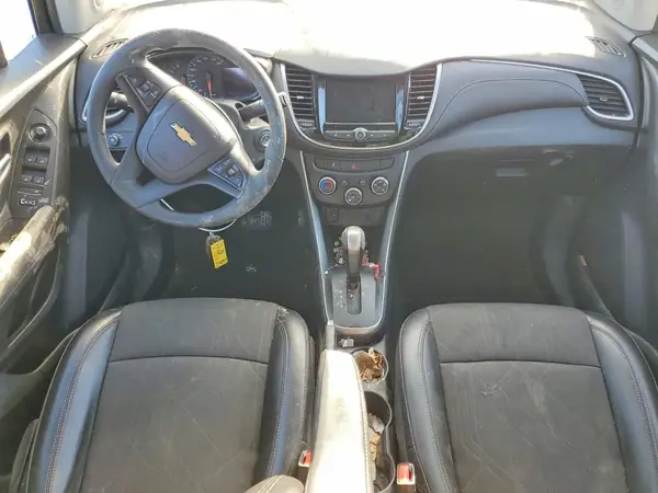 KL7CJLSB8MB316053 2021 CHEVROLET TRAX - Image 8