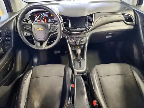 KL7CJLSB8MB321446 2021 CHEVROLET TRAX - Image 8