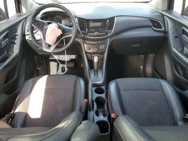 KL7CJLSB8MB336349 2021 CHEVROLET TRAX - Image 8