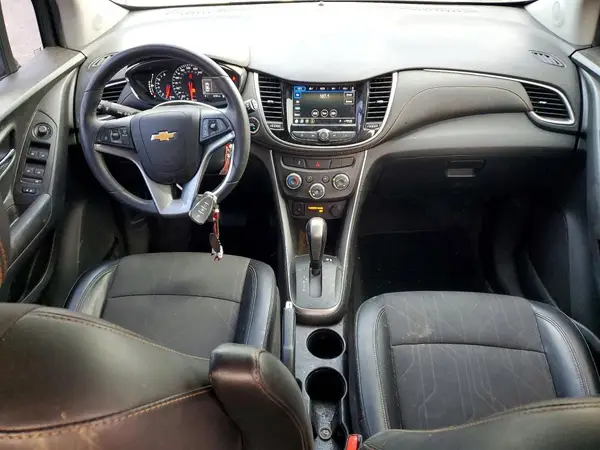 KL7CJLSB8MB340482 2021 CHEVROLET TRAX - Image 8
