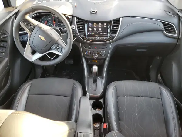 KL7CJLSB8MB353796 2021 CHEVROLET TRAX - Image 8