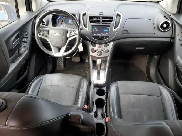 KL7CJLSB9GB533227 2016 CHEVROLET TRAX - Image 8