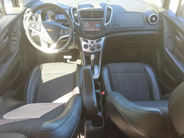KL7CJLSB9GB556409 2016 CHEVROLET TRAX - Image 8