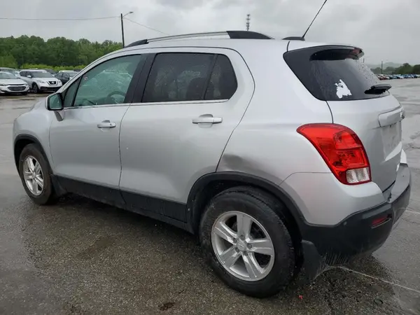 KL7CJLSB9GB567877 2016 CHEVROLET TRAX - Image 2