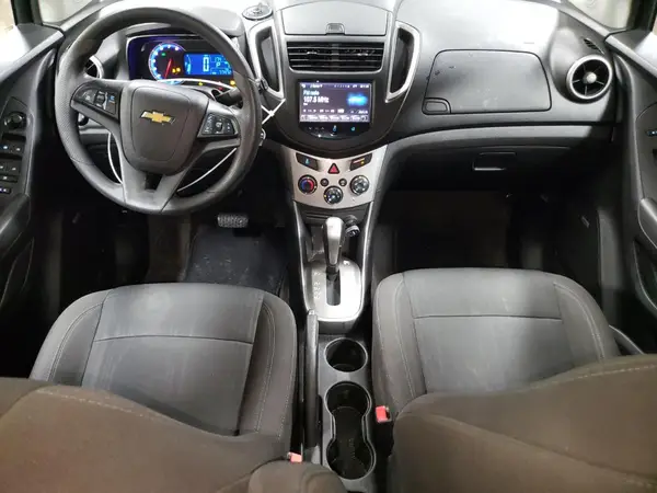 KL7CJLSB9GB642867 2016 CHEVROLET TRAX - Image 8