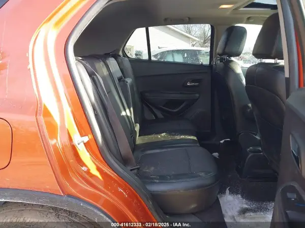 KL7CJLSB9GB662052 2016 CHEVROLET TRAX - Image 8