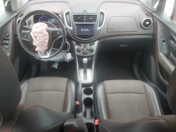 KL7CJLSB9GB694855 2016 CHEVROLET TRAX - Image 8