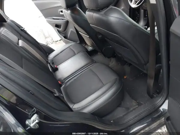 KL7CJLSB9GB733430 2016 CHEVROLET TRAX - Image 8