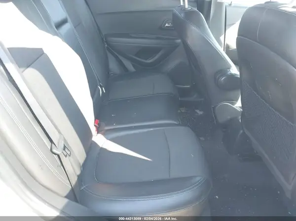 KL7CJLSB9GB751197 2016 CHEVROLET TRAX - Image 8