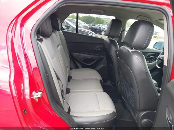 KL7CJLSB9GB755752 2016 CHEVROLET TRAX - Image 8