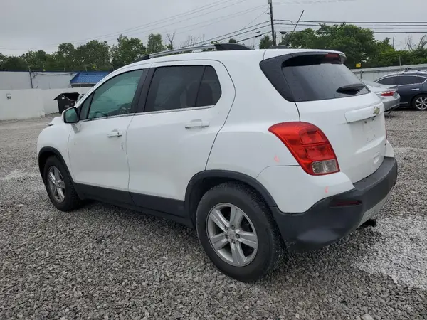 KL7CJLSB9GB759381 2016 CHEVROLET TRAX - Image 2