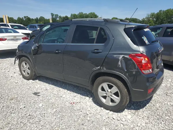 KL7CJLSB9HB087646 2017 CHEVROLET TRAX - Image 2