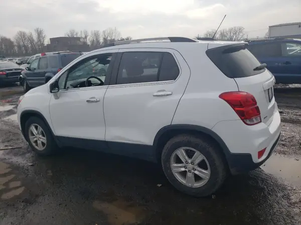 KL7CJLSB9HB139695 2017 CHEVROLET TRAX - Image 2