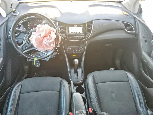 KL7CJLSB9HB150695 2017 CHEVROLET TRAX - Image 8