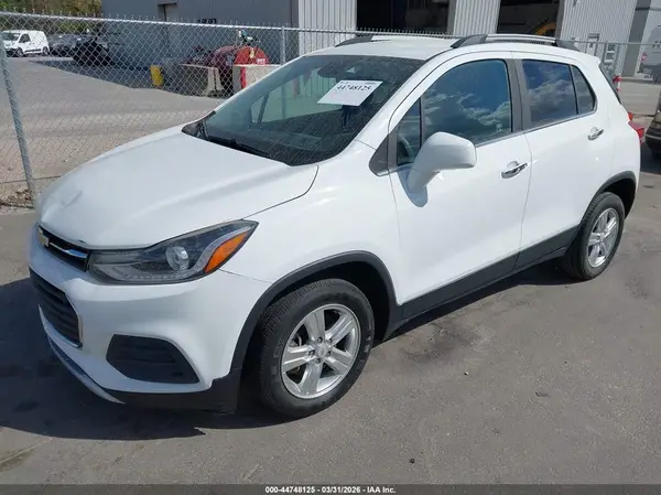 KL7CJLSB9HB186449 2017 CHEVROLET TRAX - Image 2