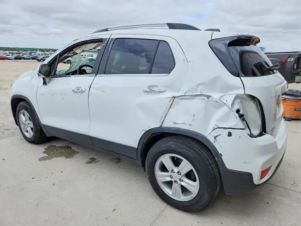 KL7CJLSB9HB189416 2017 CHEVROLET TRAX - Image 2