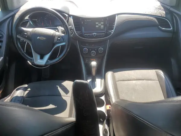 KL7CJLSB9HB190713 2017 CHEVROLET TRAX - Image 8