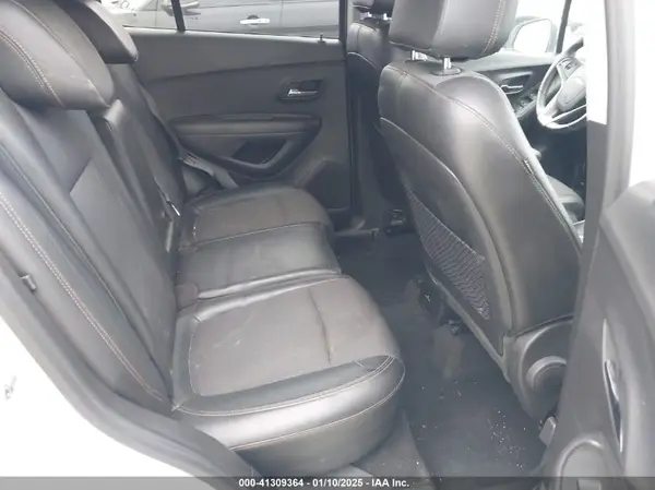 KL7CJLSB9HB217313 2017 CHEVROLET TRAX - Image 8
