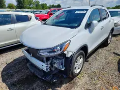 KL7CJLSB9JB559995 2018 CHEVROLET TRAX
