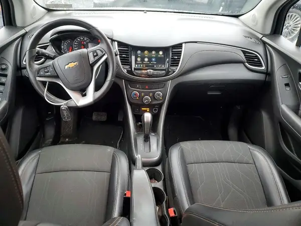 KL7CJLSB9JB591474 2018 CHEVROLET TRAX - Image 8
