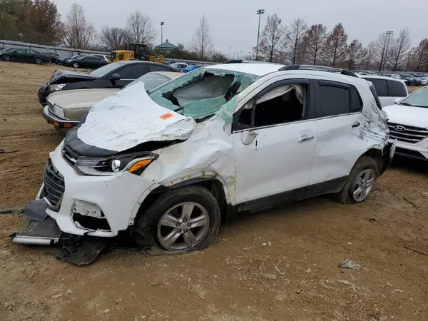 KL7CJLSB9JB631522 2018 CHEVROLET TRAX - Image 1