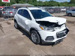 KL7CJLSB9JB658431 2018 CHEVROLET TRAX
