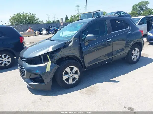 KL7CJLSB9JB716232 2018 CHEVROLET TRAX - Image 2