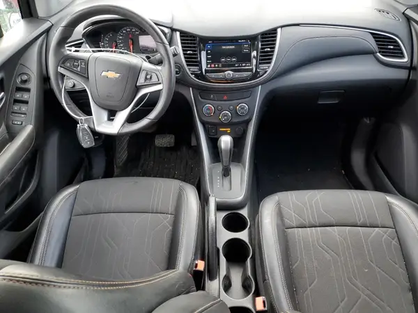 KL7CJLSB9JB726615 2018 CHEVROLET TRAX - Image 8